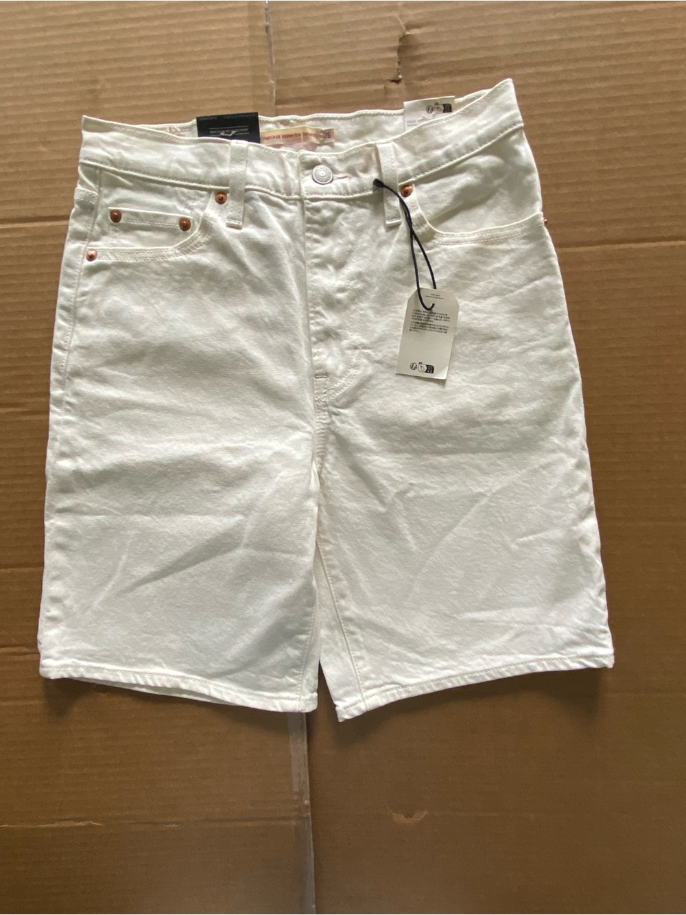 Men's ivory Denim Shorts - Classic Five-Pocket